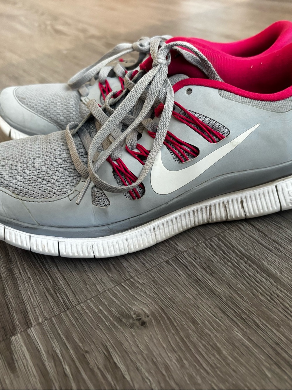 women’s nike free 5.0 running shoes